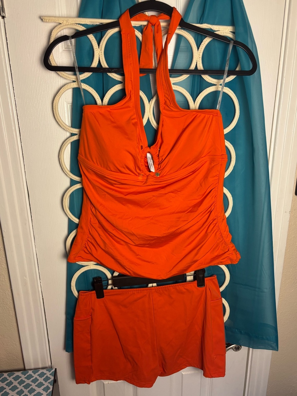 Calvin Klein Bright Orange Women's Tankini Top with shorts bottoms NWT LARGE 🔥 - Picture 2 of 16